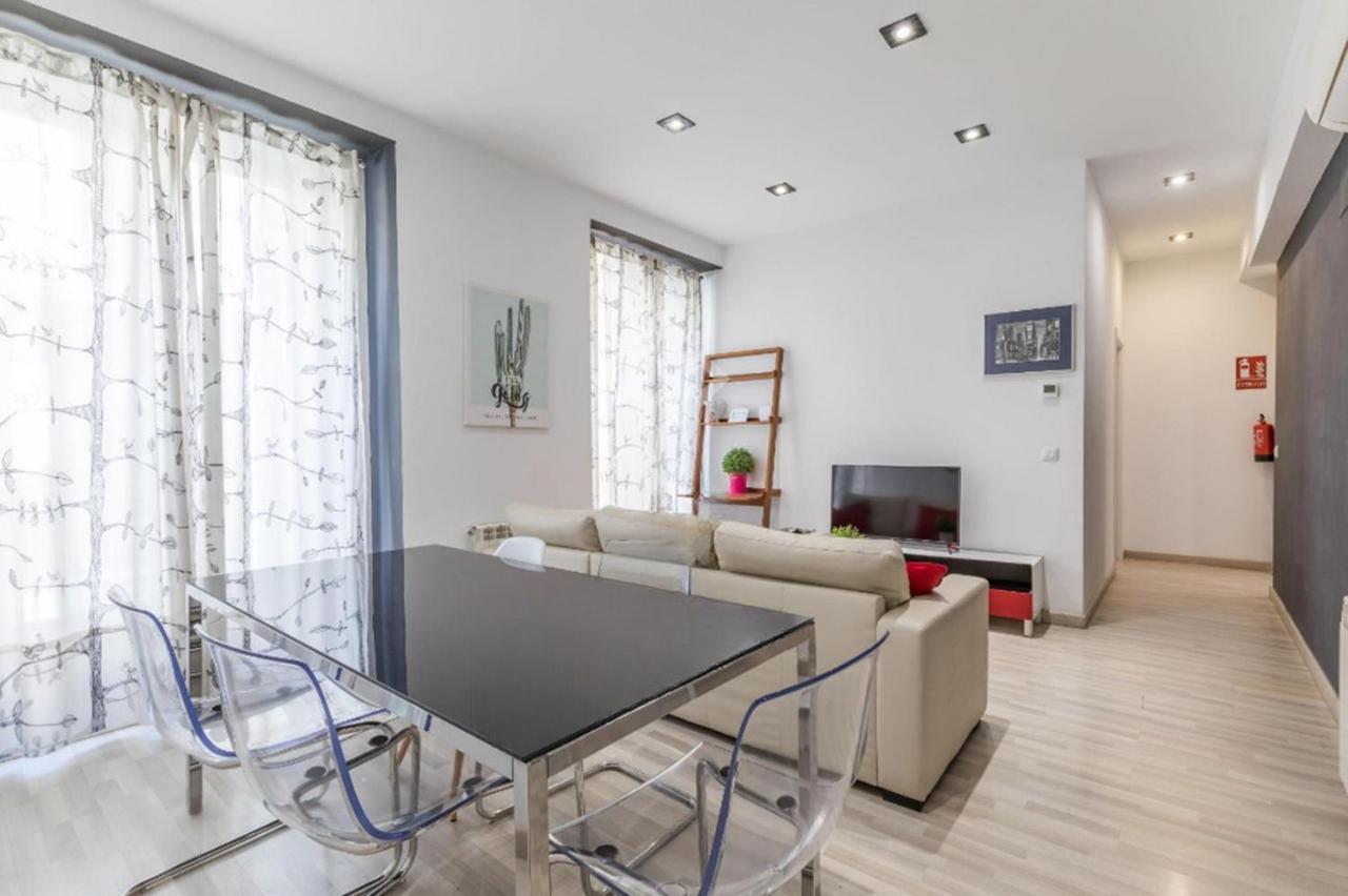 Spacious Flat Puerta Del Sol Madrid Exterior foto