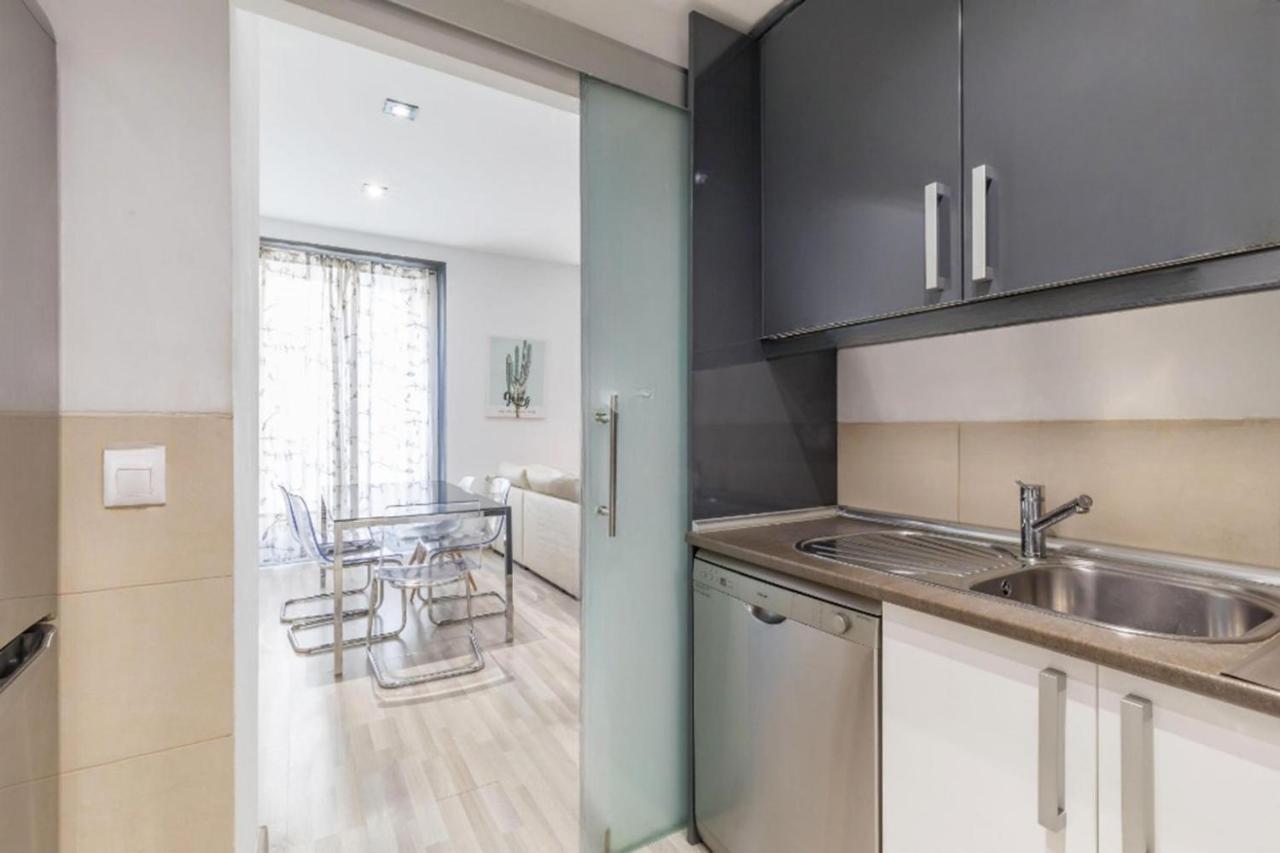 Spacious Flat Puerta Del Sol Madrid Exterior foto