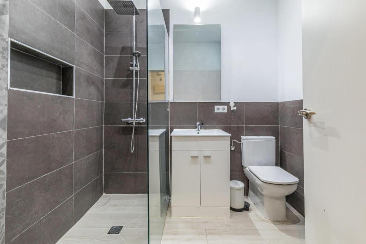 Spacious Flat Puerta Del Sol Madrid Exterior foto