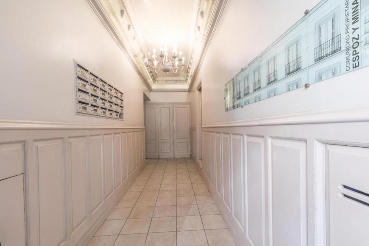 Spacious Flat Puerta Del Sol Madrid Exterior foto